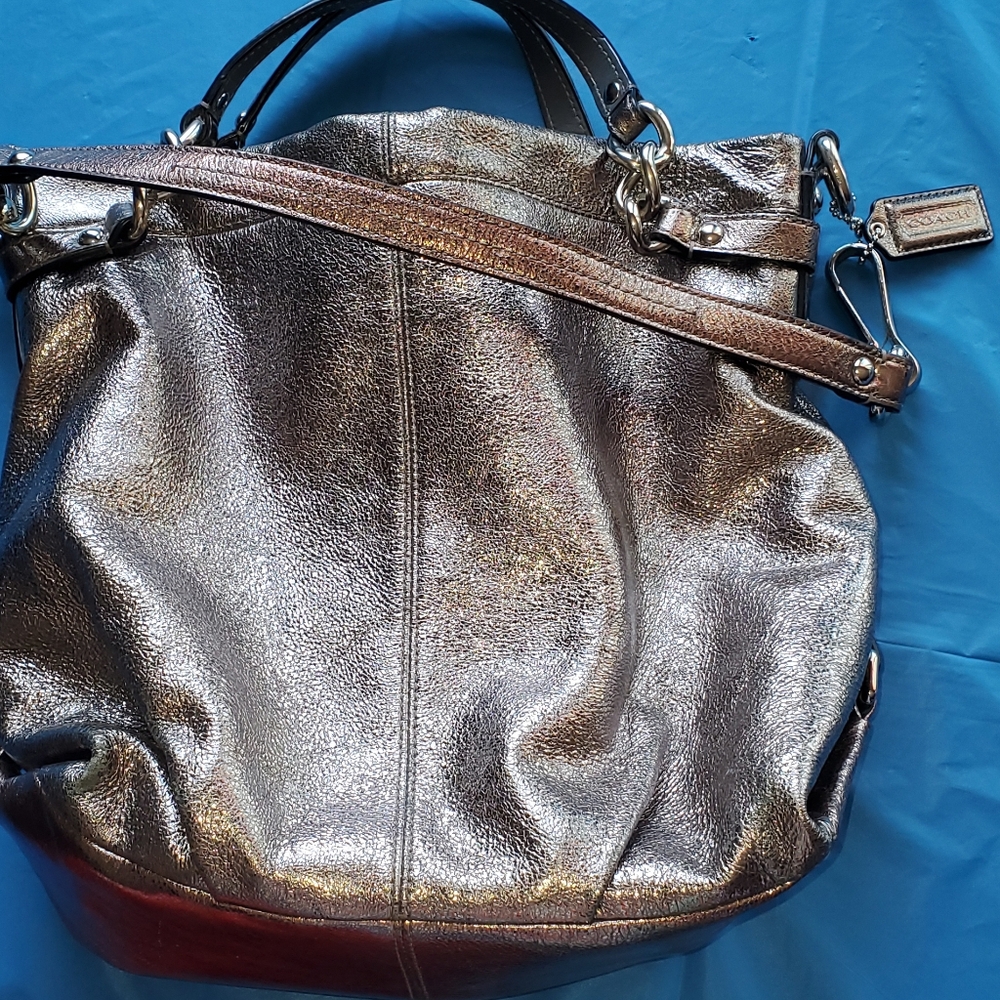 Used Coach purses - Picture 7 of 7